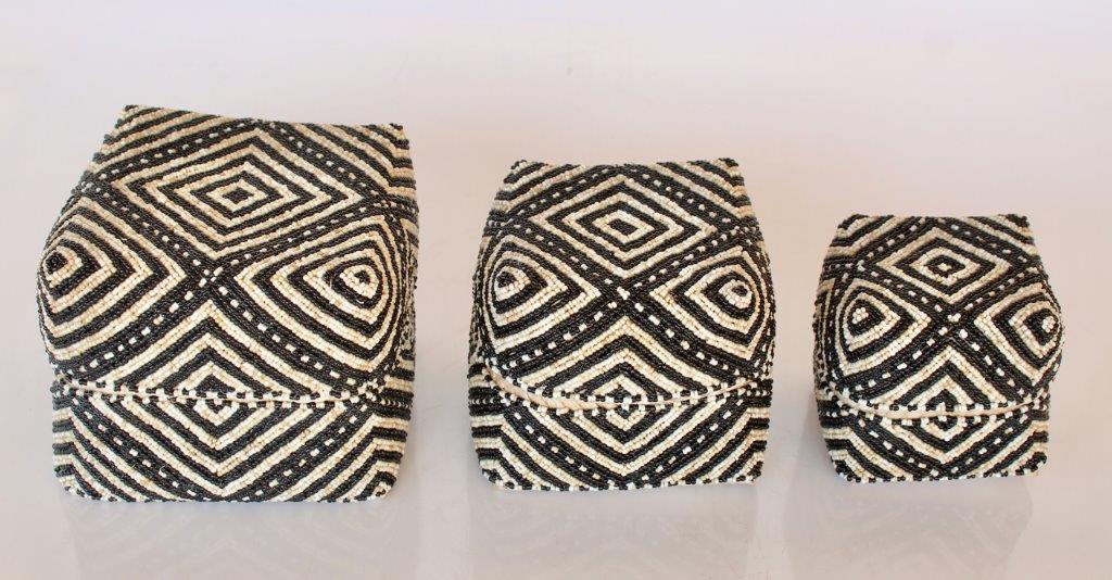 BLACK & NATURAL BEADED OFFERING BASKET